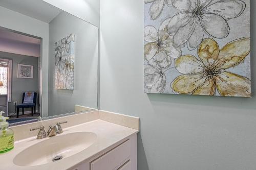 a bathroom with a sink and a mirror at Straight to the Point in Bumpass