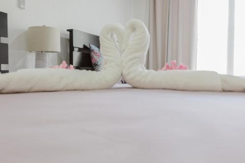 Кровать или кровати в номере Rio Celeste Birds Garden Apartment, Comodidad y Aire Acondicionado