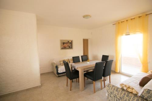 Gallery image of Villa Veronika in Nin