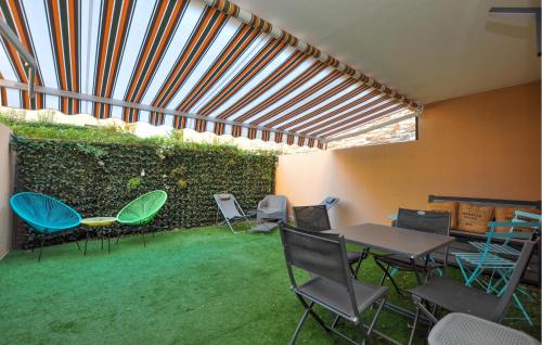 Amazing Apartment In Sainte-Maxime