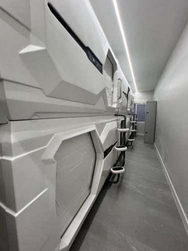 マドリードにあるHostel Space Capsuleのギャラリーの写真