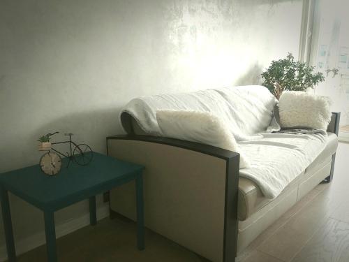 Eiffel Tower spacious 2-bedroom, 2-bathroom quiet apartment, elegant and peaceful