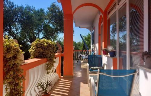 3 Bedroom Stunning Home In Bibinje