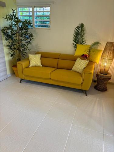 Χώρος καθιστικού στο Le Petit Havre Tropical Guadeloupe, Gite, Massages & Spa