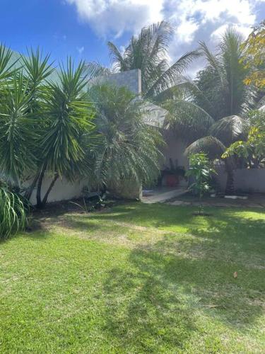 Taman di luar Maison Tropicana Águas de Sauípe Piscina Privativa e Praia a 5 Minutos