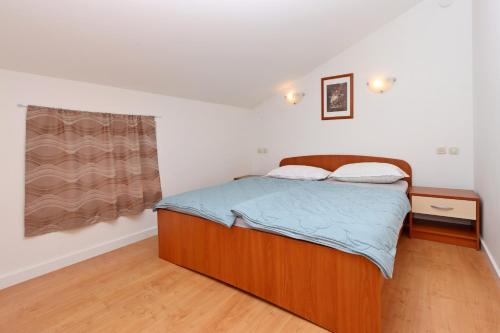 Seaside house for families with children Barbat, Rab - 22294
