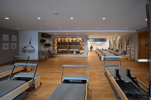 Pusat kecergasan dan/atau kemudahan kecergasan di Ocean Park Hotel, Premium Suites & Wellness