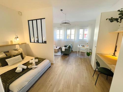 Χώρος καθιστικού στο La Suite LAGOM, Relax & Quiet