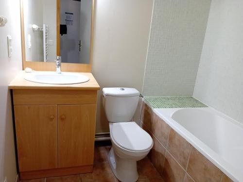 Koupelna v ubytování Terrasses D 310 PARC NAT VANOISE appart 6 pers