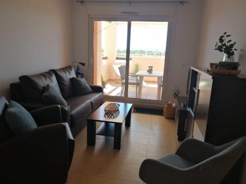 Χώρος καθιστικού στο B92f, Lake View