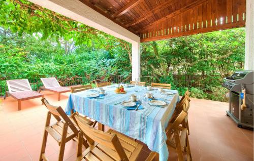Gorgeous Home In Malinska