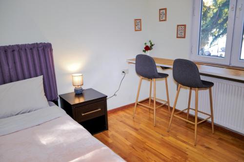 Postel nebo postele na pokoji v ubytování Triple eight hotel