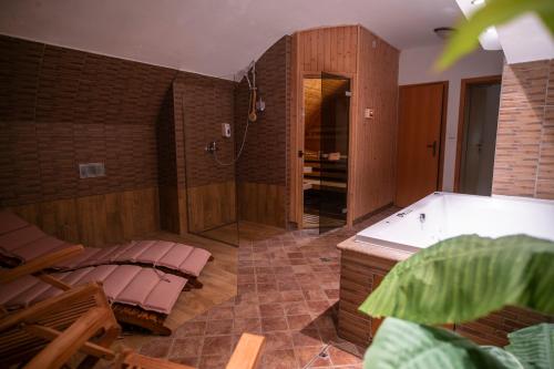 Fotografie z fotogalerie ubytování Hotel U Zlatého kohouta v Kroměříži