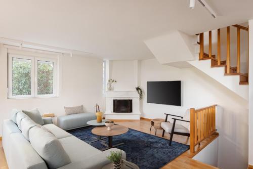 Athenian Riviera Coastal Charm Villa