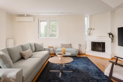 Athenian Riviera Coastal Charm Villa