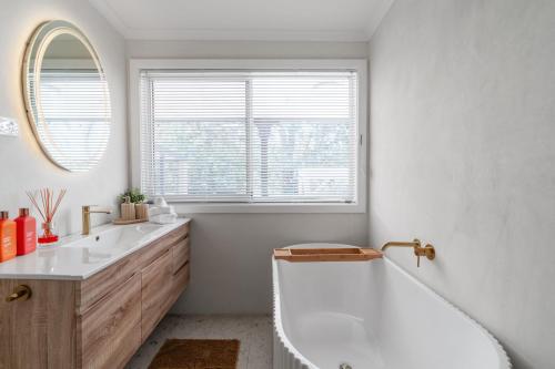 Ein Badezimmer in der Unterkunft Yasar farm stay Marshall view