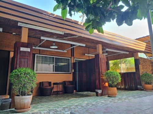 ホテルが所在する建物