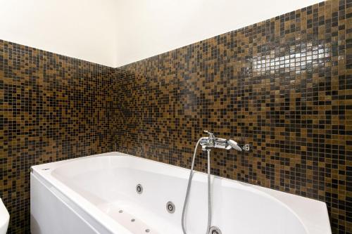 Disciplini Two Bedrooms