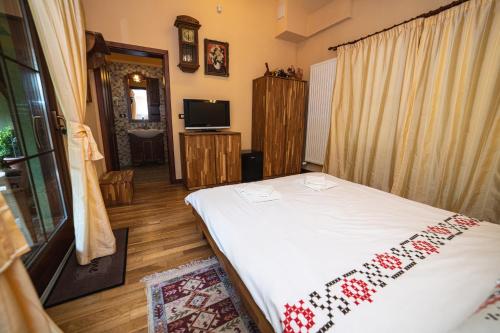 Μια τηλεόραση ή/και κέντρο ψυχαγωγίας στο Casa Ardeleană