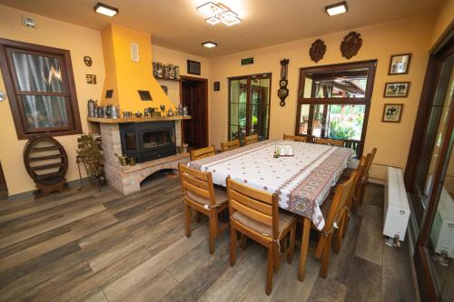 Φωτογραφία από το άλμπουμ του Casa Ardeleană σε Luncanii de Jos