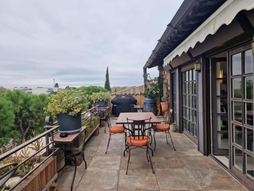 T3 Terrasse Avignon Intramuros Clim Wifi Barbecue