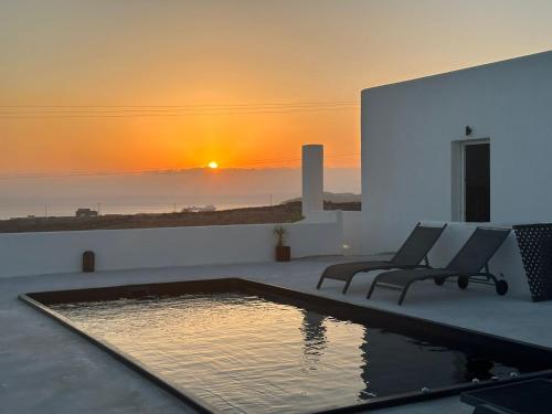 AB Green Living Santorini