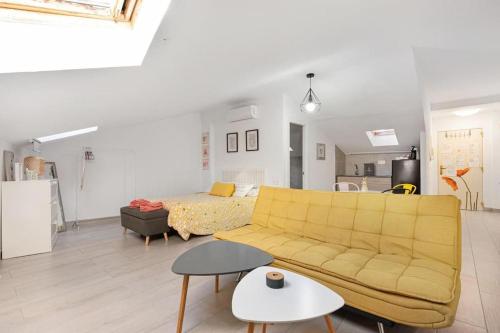 Trinidad 20 by Pineapple Homes