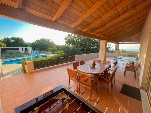 Villa Acorn