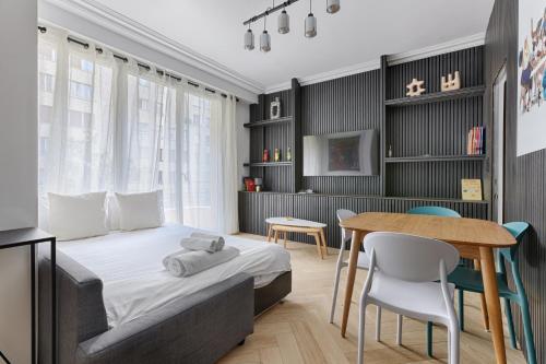 Luxury Apartment Trocadero 2BR