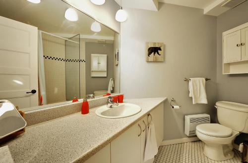 Et badeværelse på 35 chemin du Hameau 43