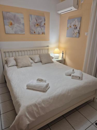 Central Apartment - 2 BR & Terrace I 50m to Beach