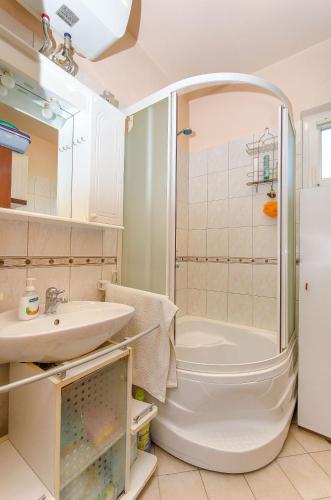 Apartment Vrilo