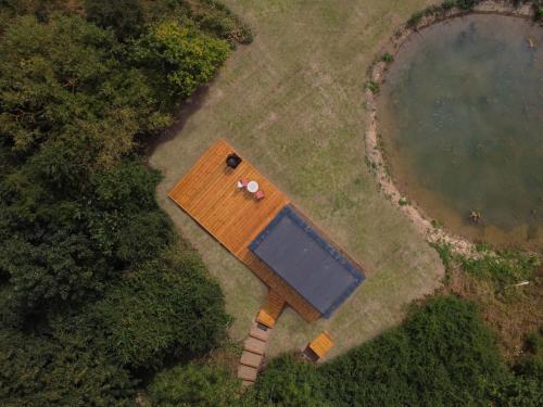Landskap semula jadi dekat dengan rumah percutian