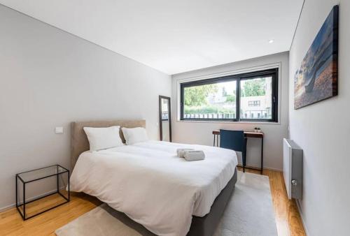 NEW LUX 2BR Flat Free Parking Cedofeita Porto