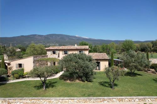 Provençal farmhouse, Mont Ventoux view, 2 pools (1 heated), Bédoin - 10 people