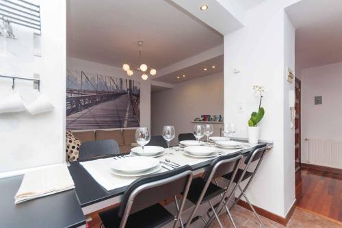 Apartamento con parking privado cerca de Zurriola