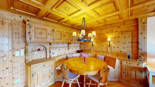 Apartment Tinus