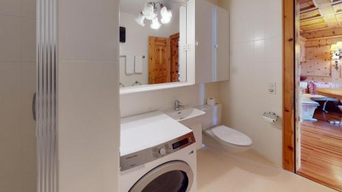Ένα μπάνιο στο Apartment Tinus