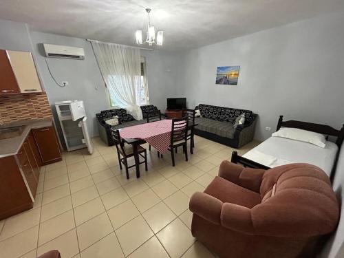 Rezidenca Hasanaj 33