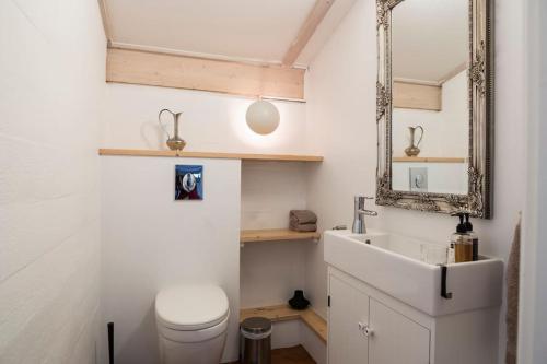 Ένα μπάνιο στο Luxury Lodge, 10 Bdr, Spa, Gym and Game Room