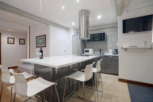 Amplio apartamento en Gros con parking privado
