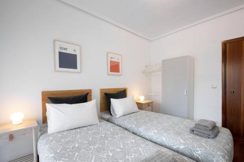 Apartamento agradable con parking en Gros