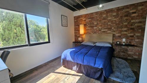Katil atau katil-katil dalam bilik di Casona 46 STUDIOS ITESM CEM Estudiantes Empresas Ejecutivos Familias Factura 10min Izcalli-15min Esmeralda-20min Sátelite-25min AIFA