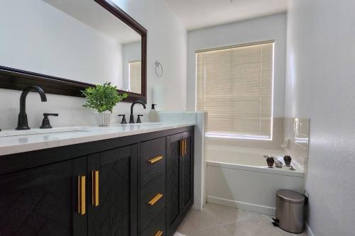 Gallery image of Beautiful home in Southwest Tucson in Tucson