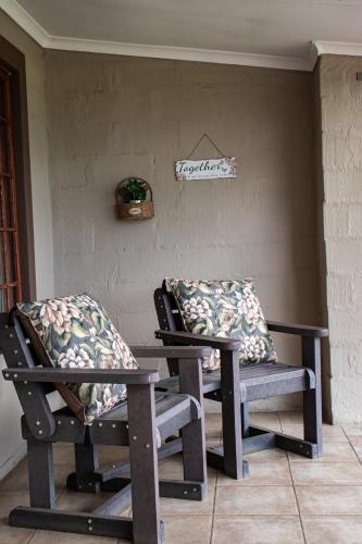 Posezení v ubytování Drakensview Self Catering