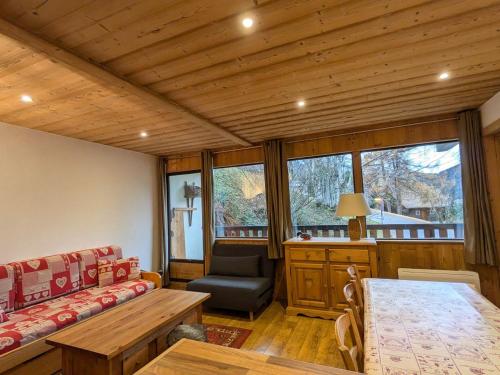 Appartement cosy 4-6 pers balcon, ski au pied, parking couvert - FR-1-459-27