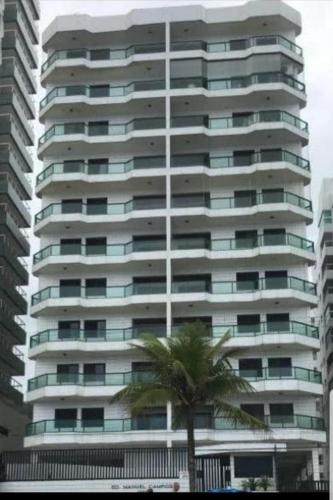 Afbeelding uit fotogalerij van Apto pé na areia in Mongaguá