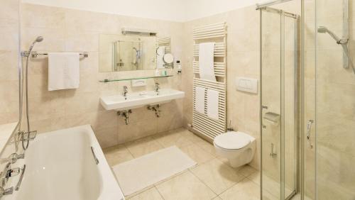 Koupelna v ubytování Classic Hotel Meranerhof