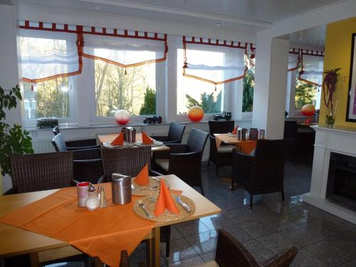 Posezení v ubytování Hotel Wildunger Hof mit Gemeinschaftsküche