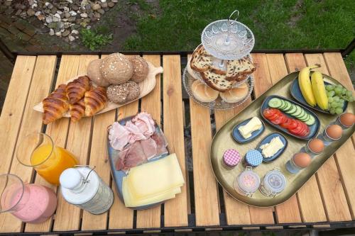 Jídlo v apartmánu nebo okolí